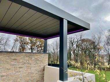 Pergola Bioclimatique - Réalisations les Ateliers Raynaud